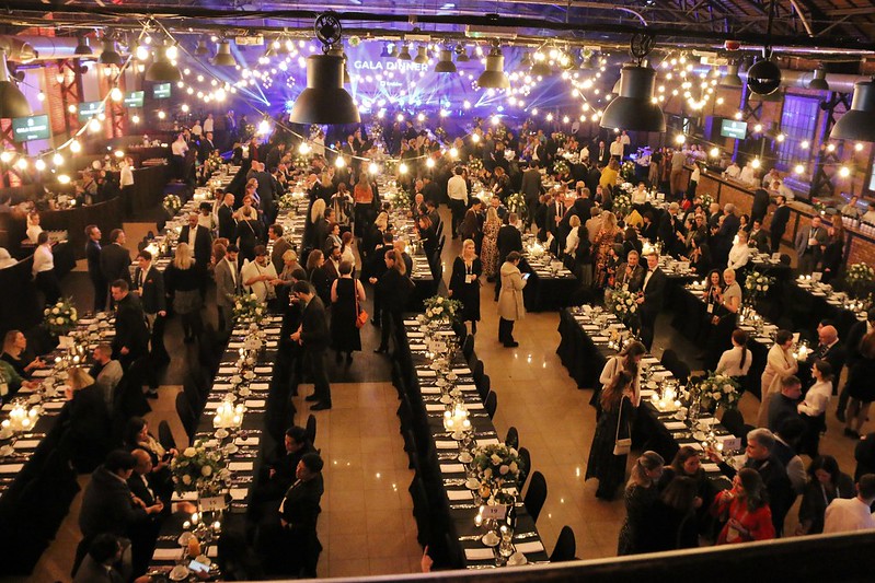01h-gala-dinner-icca-congress-krakow-stara-zajezdnia-de-silva-event-900-people