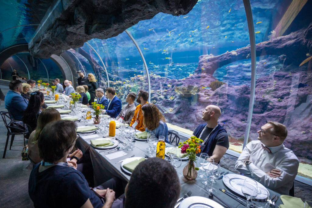 routes-europe-lodz-orientarium-gaLa-dinner