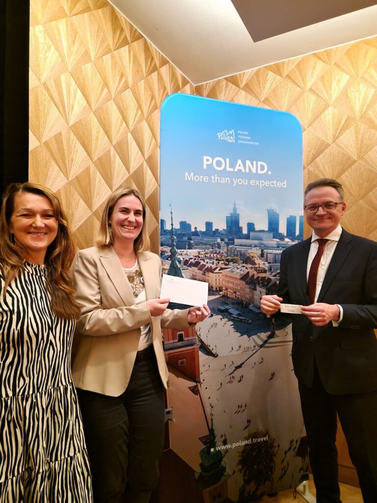 poland-more-than-youe-expected-hq-association-meetpoint-networking-event